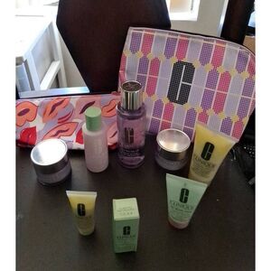 Nice (9) Pc. CLINIQUE LOT~Cleanser~Moisturizer~Toner~Mask~Cosmetic Bags